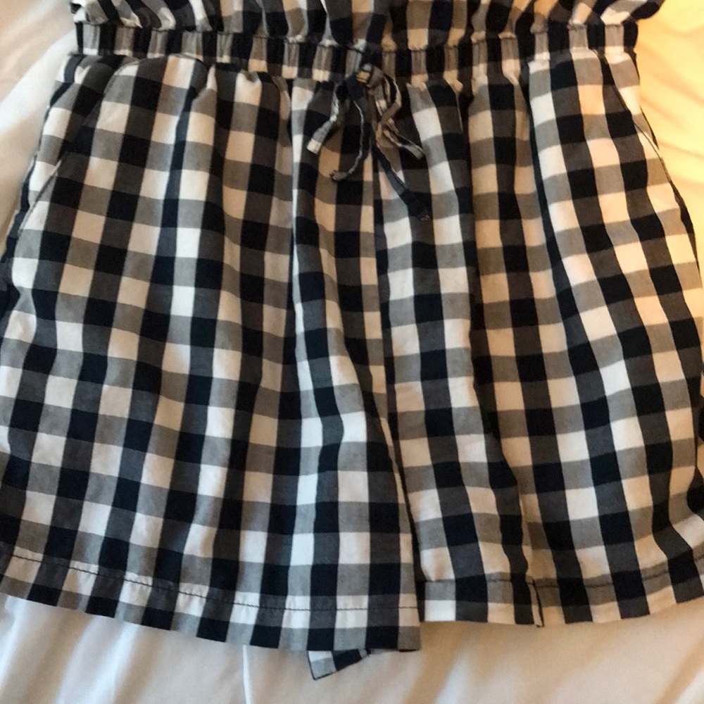 checker pattern romper - Picture 2 of 2